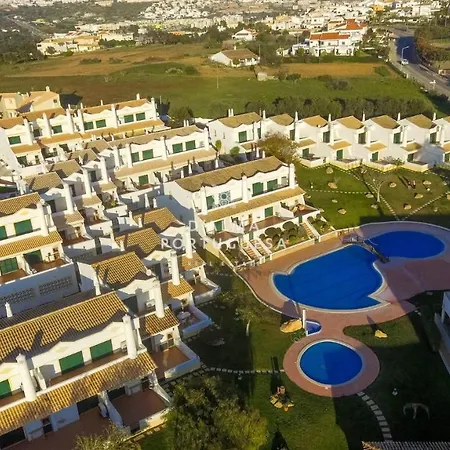 Sao Rafael Villa- D'alma Rafaella بيت للعطل